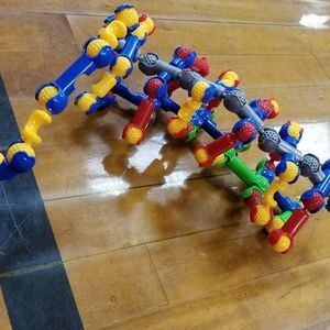 Meet your Posher, Thea